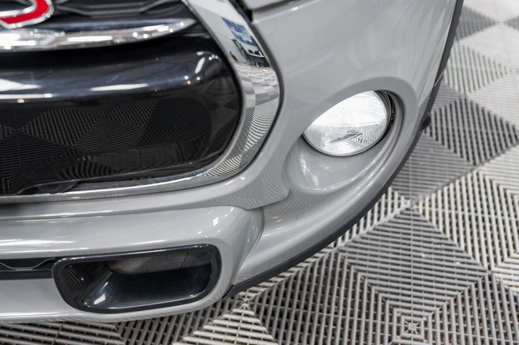 Used MINI Convertible 2019 for sale - 77355930: Photo 17