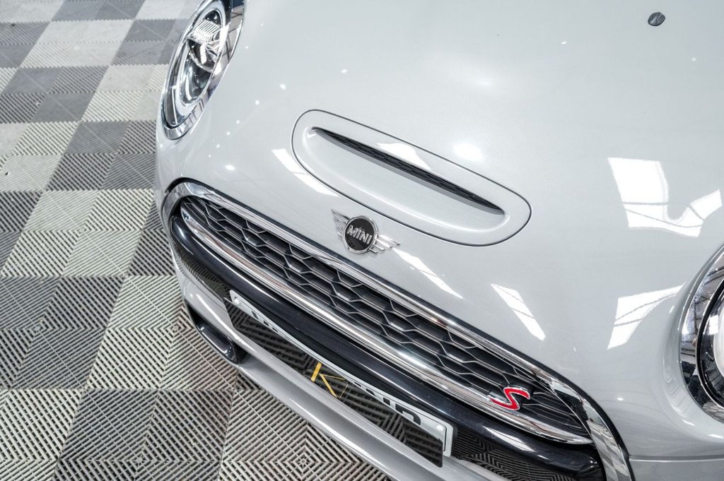 Used MINI Convertible 2019 for sale - 77355930: Photo 20