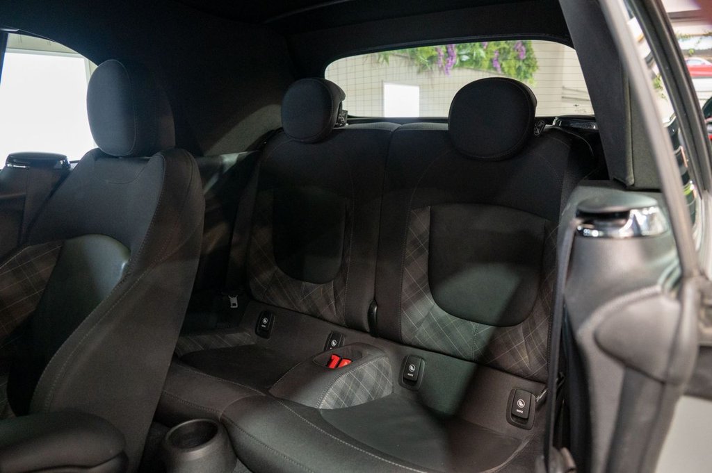 Used MINI Convertible 2019 for sale - 77355930: Photo 22