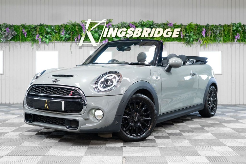 Used MINI Convertible 2019 for sale - 77355930: Photo 3
