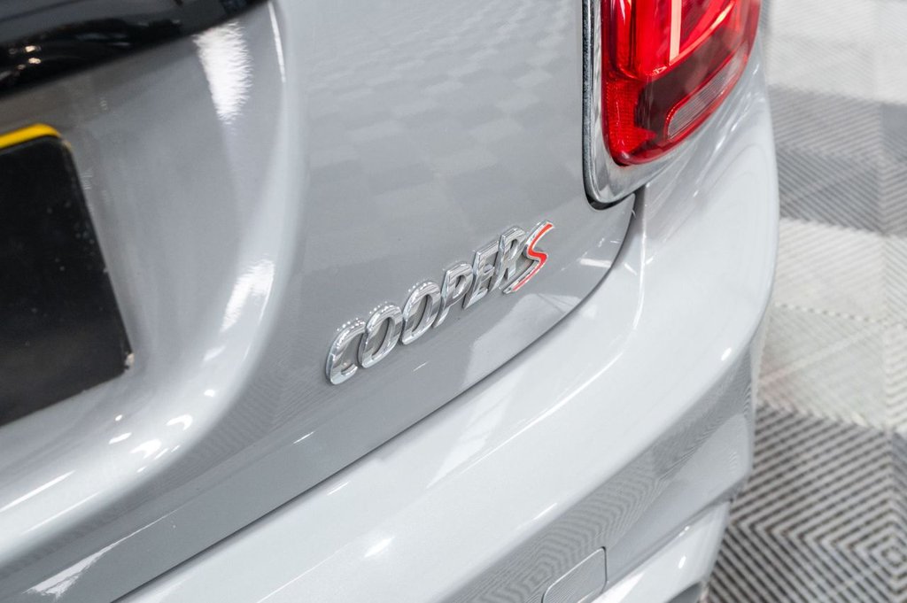 Used MINI Convertible 2019 for sale - 77355930: Photo 34