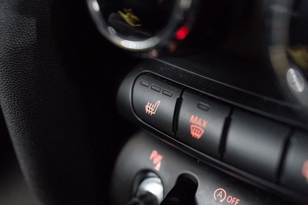 Used MINI Convertible 2019 for sale - 77355930: Photo 46