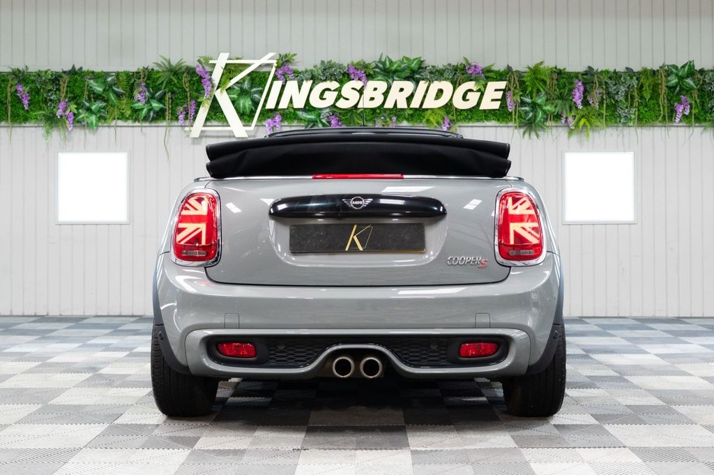 Used MINI Convertible 2019 for sale - 77355930: Photo 6