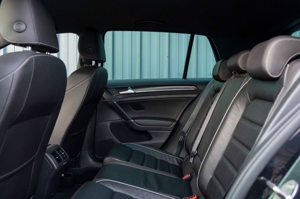 Used Volkswagen Golf 2019 for sale - 76820693: Photo 16