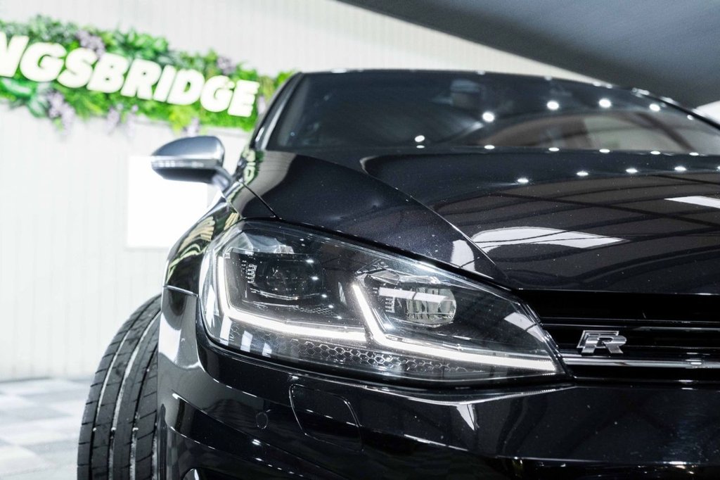 Used Volkswagen Golf 2019 for sale - 76820693: Photo 25