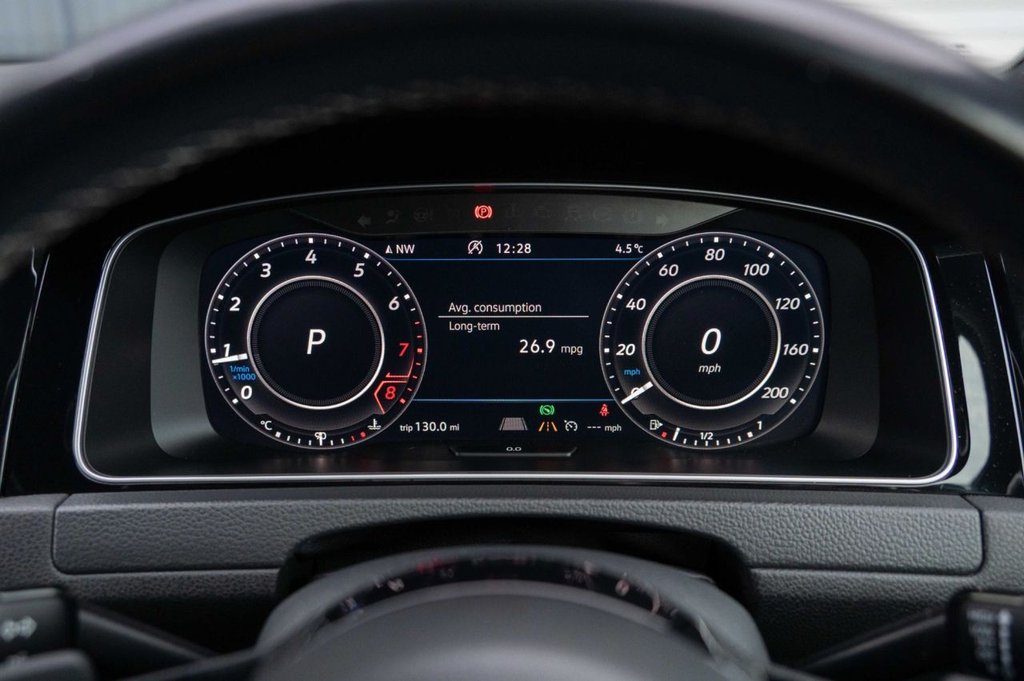 Used Volkswagen Golf 2019 for sale - 76820693: Photo 43