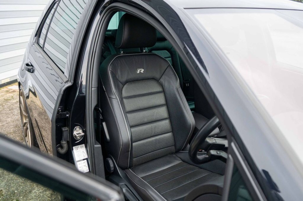 Used Volkswagen Golf 2019 for sale - 76820693: Photo 8