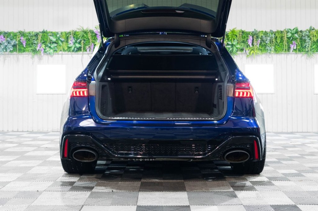 Used Audi RS6 2020 for sale - 76617675: Photo 10