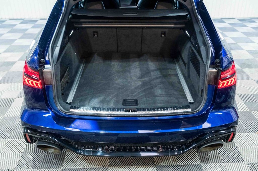 Used Audi RS6 2020 for sale - 76617675: Photo 19