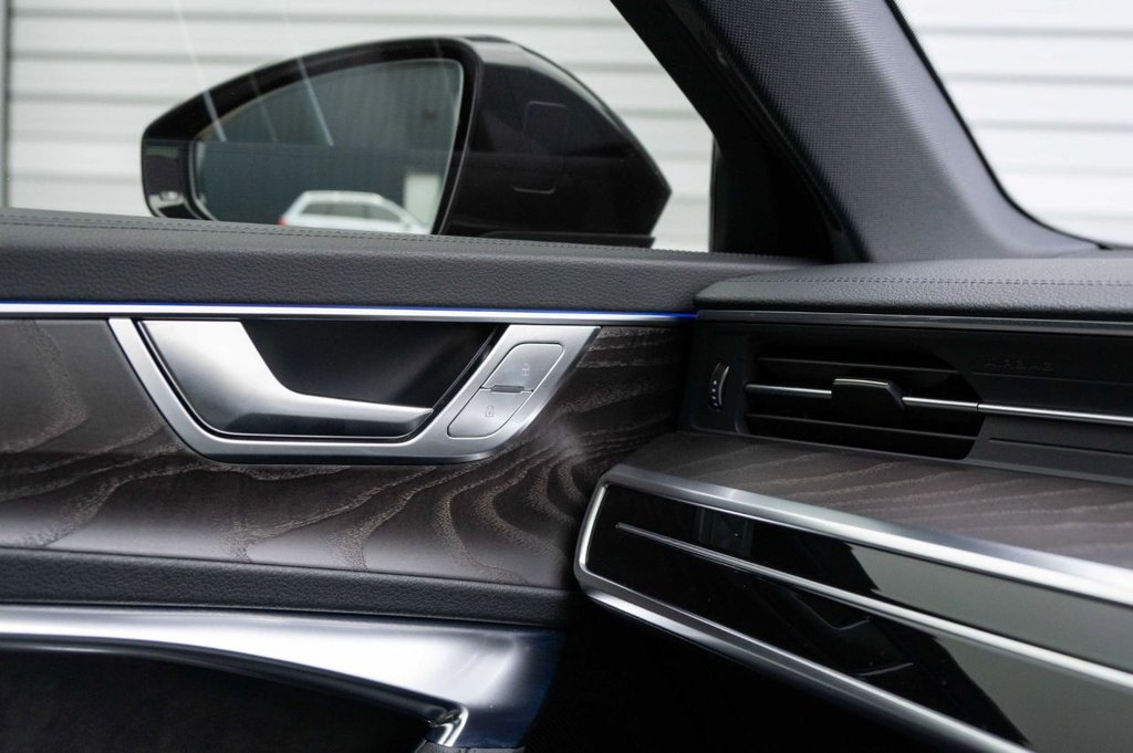 Used Audi RS6 2020 for sale - 76617675: Photo 45