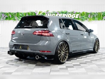 Used Volkswagen Golf 2019 for sale - 75947839: Photo