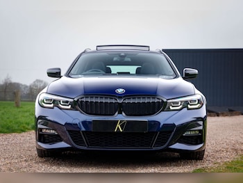 Used BMW 3 Series 2022 for sale - 77937262: Photo