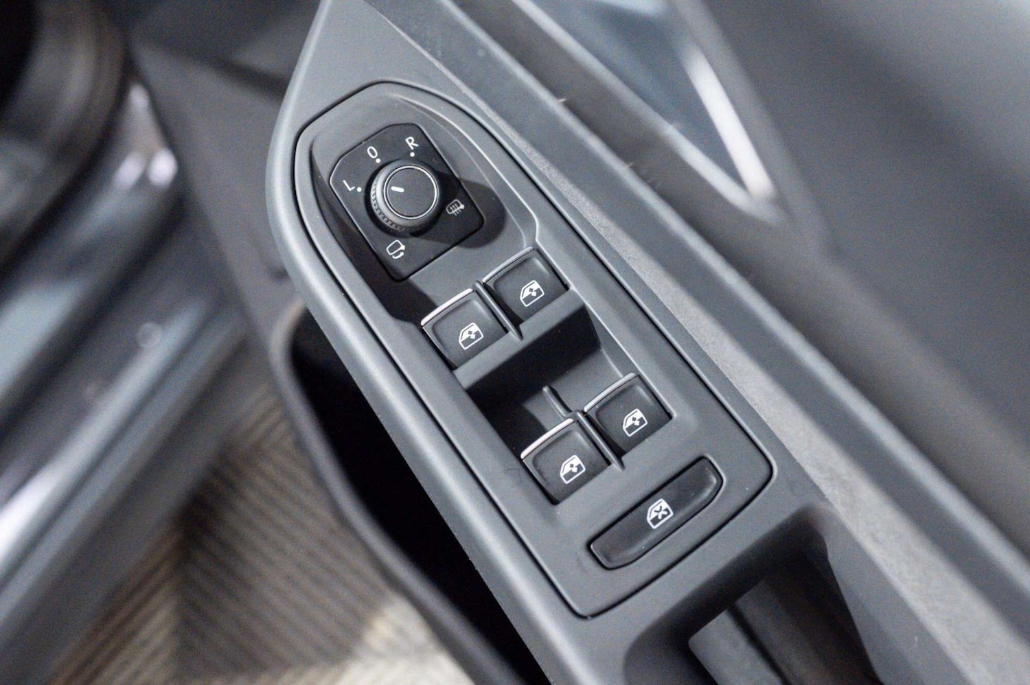 Used Volkswagen Golf 2023 for sale - 77460289: Photo 2