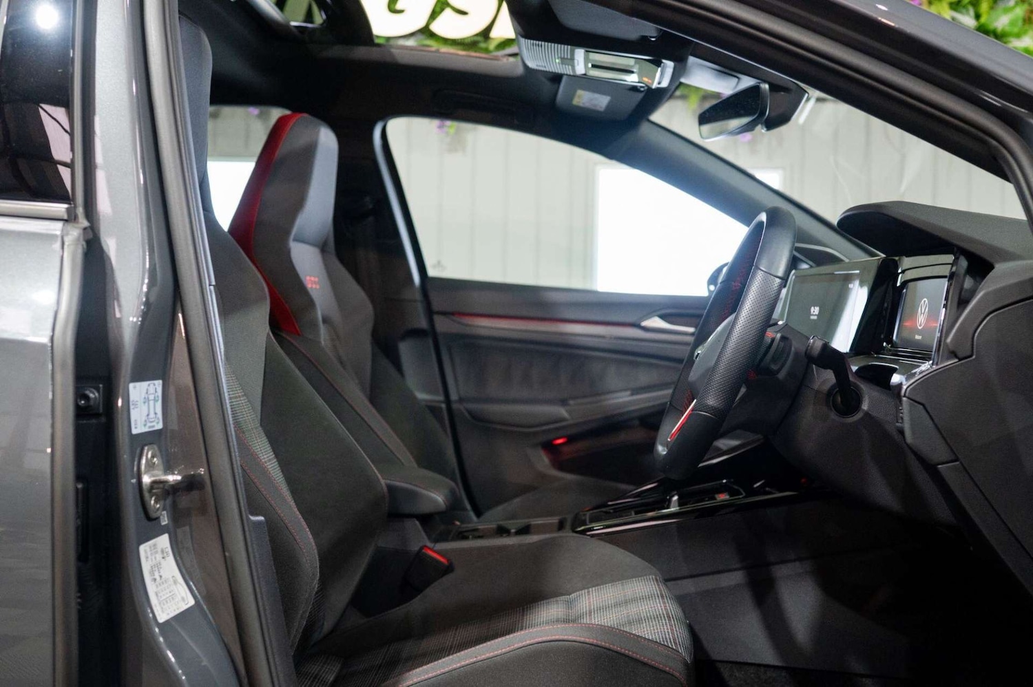 Used Volkswagen Golf 2023 for sale - 77460289: Photo 30