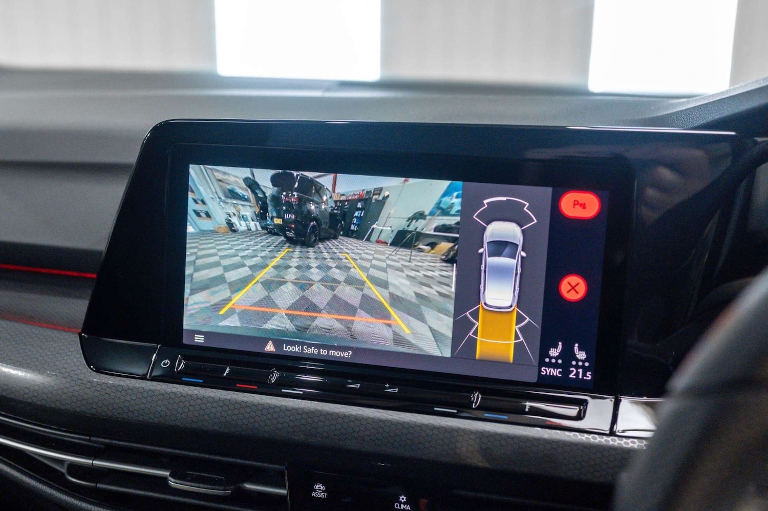 Used Volkswagen Golf 2023 for sale - 77460289: Photo 43