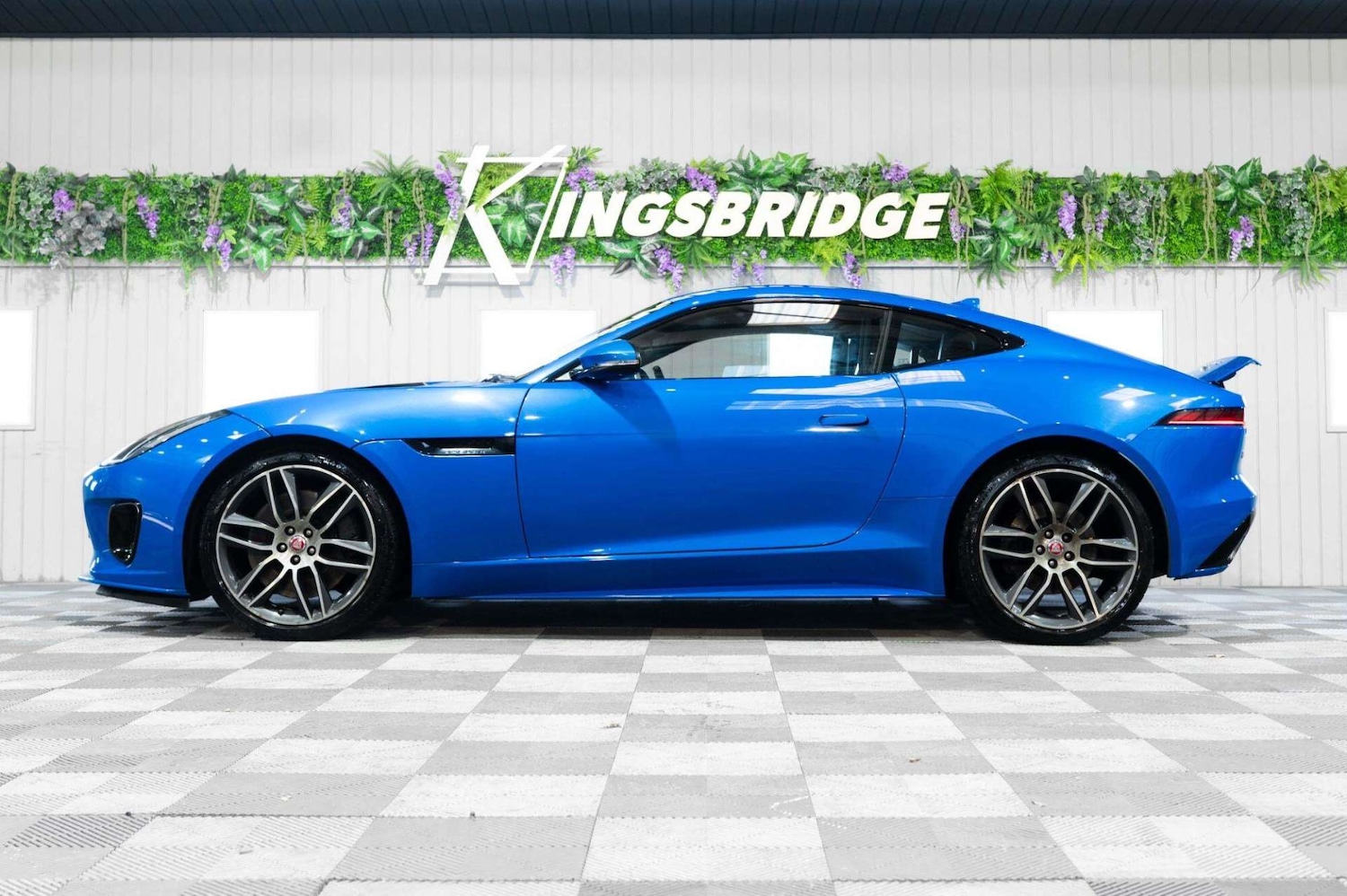 Used Jaguar F-Type 2017 for sale - 77460284: Photo 12