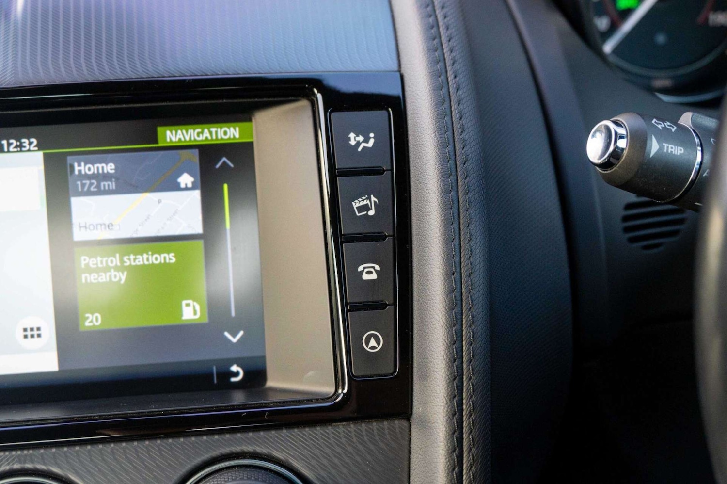 Used Jaguar F-Type 2017 for sale - 77460284: Photo 40