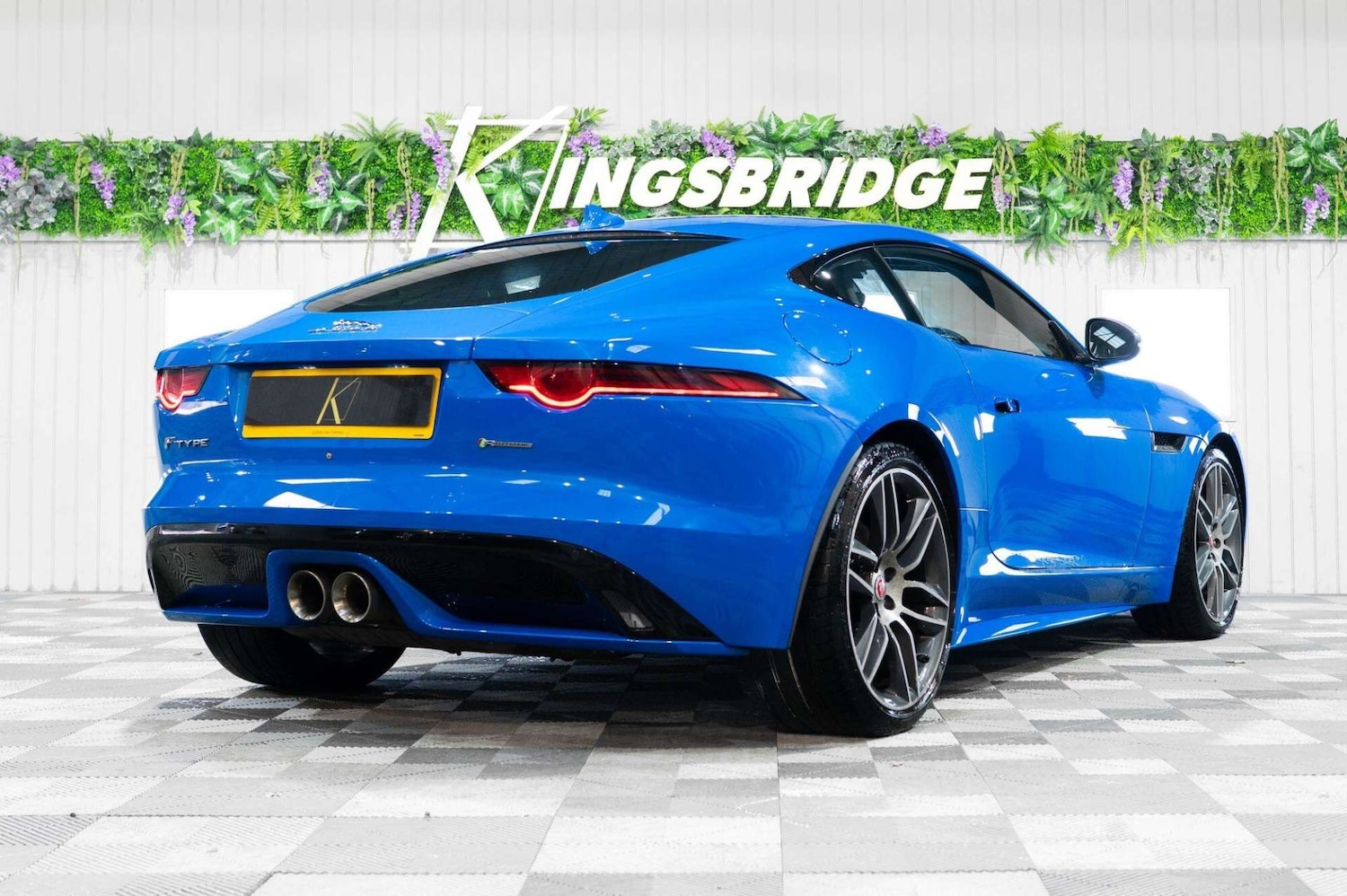 Used Jaguar F-Type 2017 for sale - 77460284: Photo 5