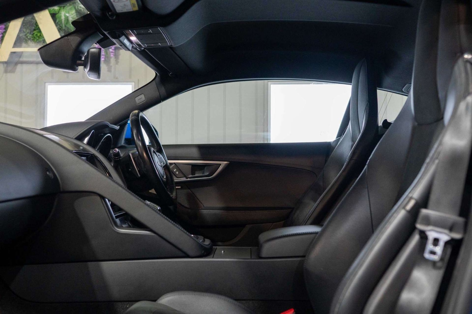 Used Jaguar F-Type 2017 for sale - 77460284: Photo 52