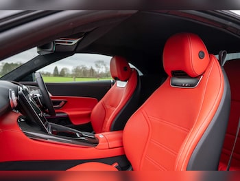 Used Mercedes-Benz SL 2023 for sale - 77523094: Photo