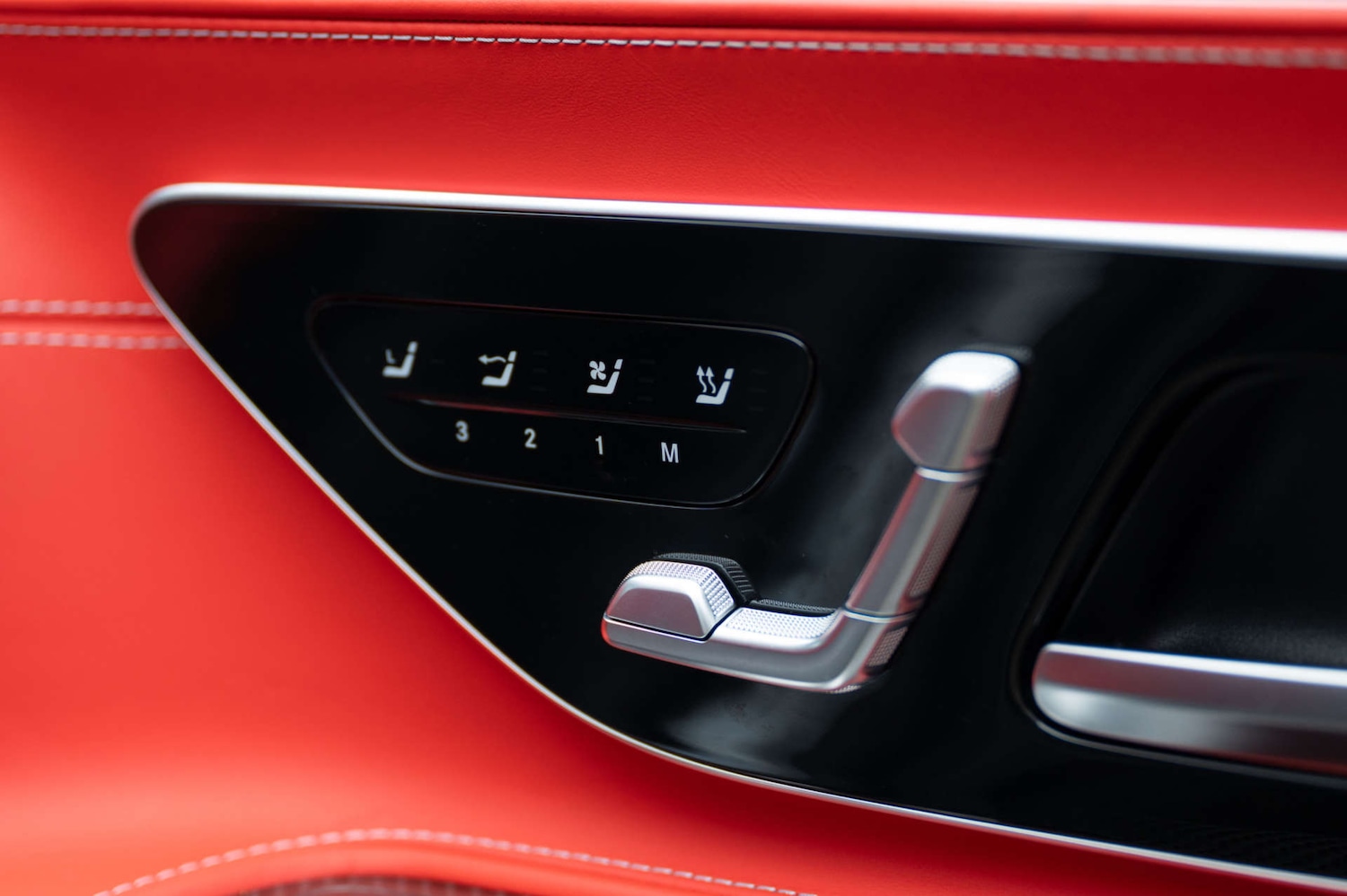 Used Mercedes-Benz SL 2023 for sale - 77523094: Photo 59