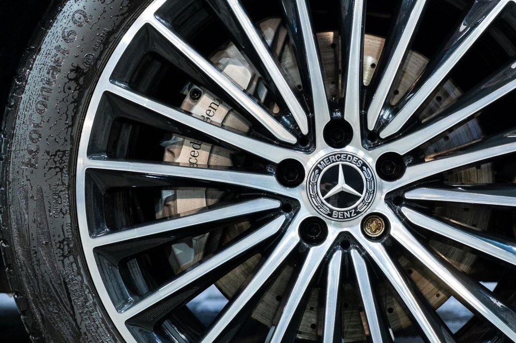 Used Mercedes-Benz GLC 2023 for sale - 76333946: Photo 11