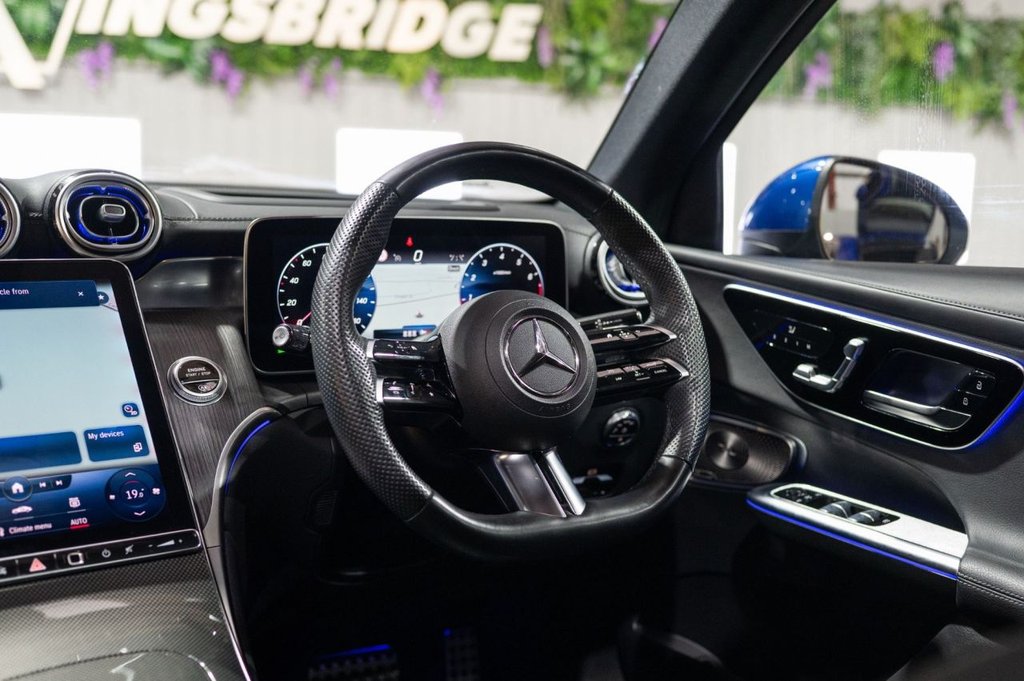 Used Mercedes-Benz GLC 2023 for sale - 76333946: Photo 2