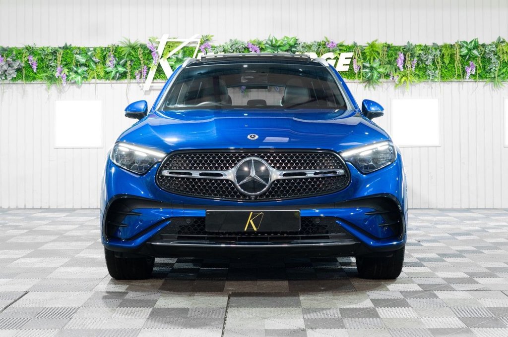Used Mercedes-Benz GLC 2023 for sale - 76333946: Photo 3