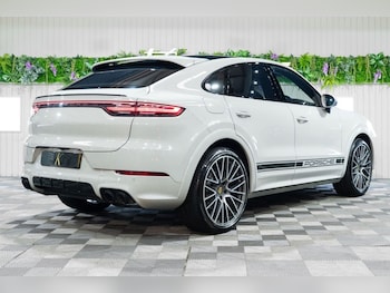 Used Porsche Cayenne 2023 for sale - 75998752: Photo 4