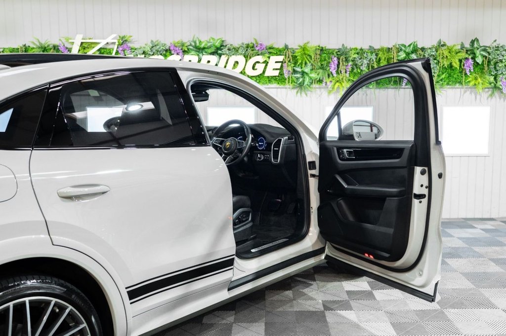 Used Porsche Cayenne 2023 for sale - 75998752: Photo 9