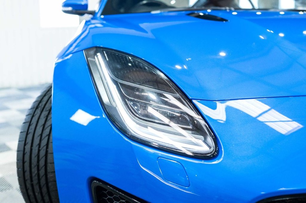 Used Jaguar F-Type 2017 for sale - 76703796: Photo 18