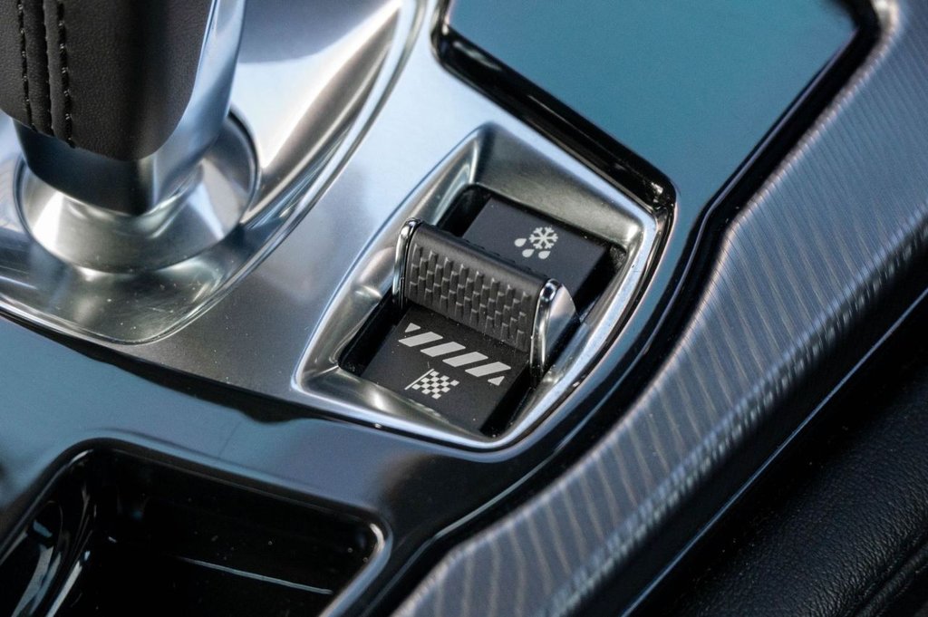 Used Jaguar F-Type 2017 for sale - 76703796: Photo 33