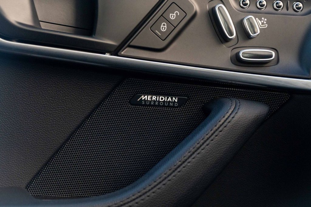 Used Jaguar F-Type 2017 for sale - 76703796: Photo 49