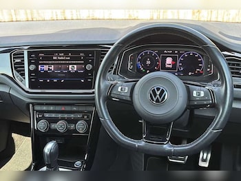 Used Volkswagen T-Roc 2021 for sale - 78370223: Photo