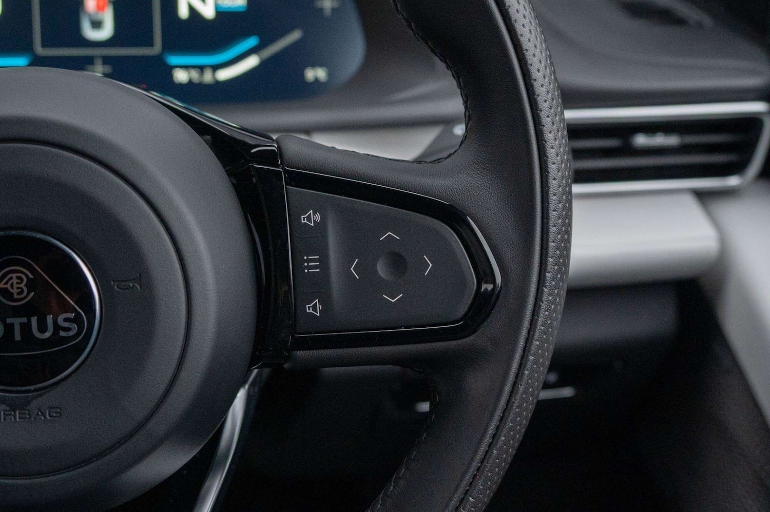 Used Lotus Emira 2023 for sale - 77460257: Photo 20