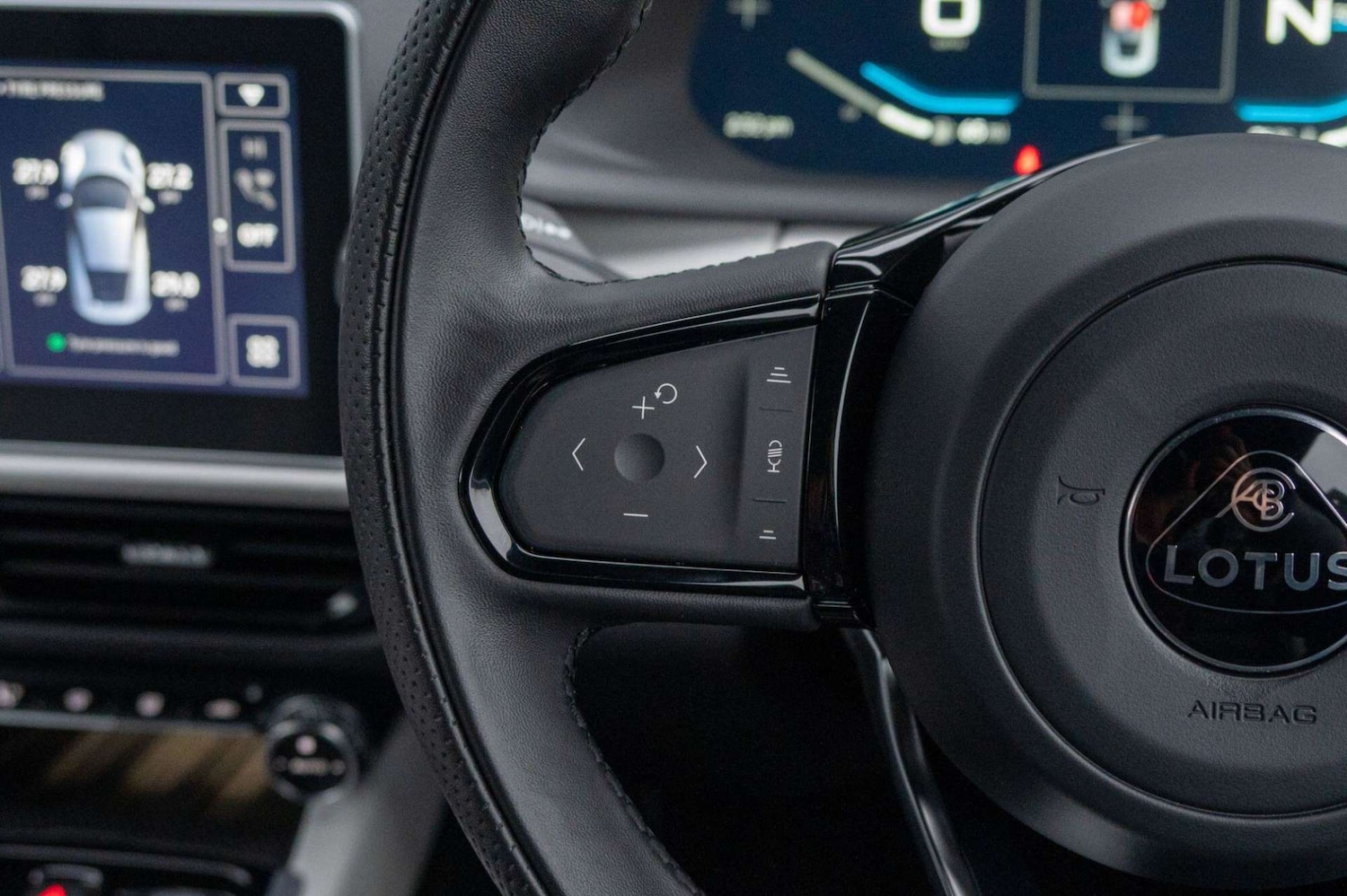 Used Lotus Emira 2023 for sale - 77460257: Photo 21