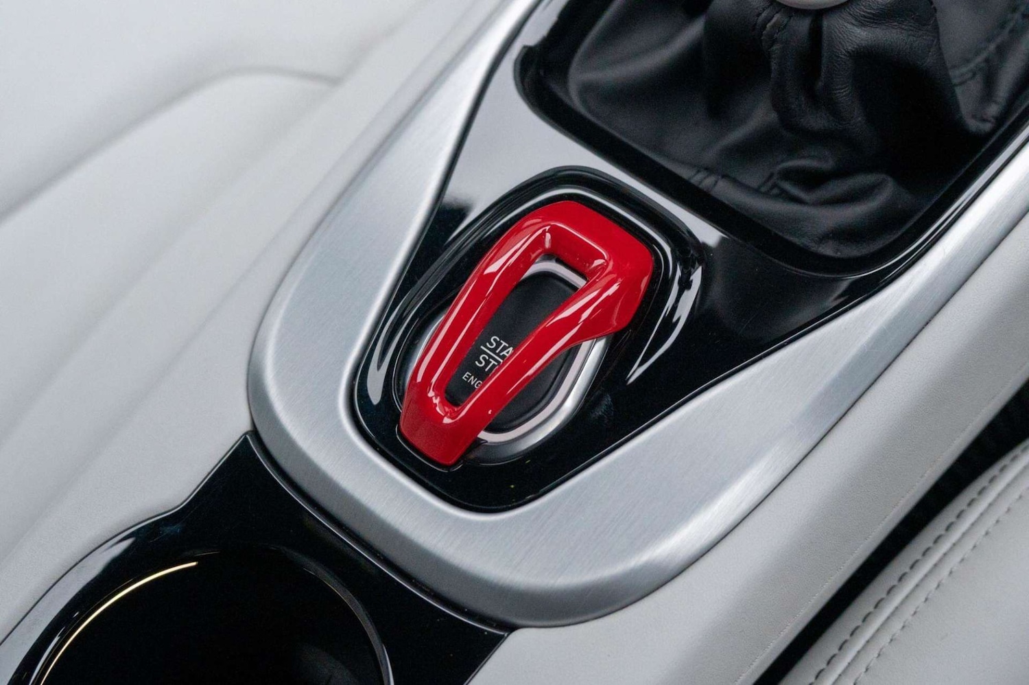 Used Lotus Emira 2023 for sale - 77460257: Photo 24