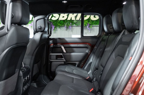 Used Land Rover Defender 130 2022 for sale - 75527556: Photo 21