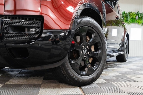 Used Land Rover Defender 130 2022 for sale - 75527556: Photo 27