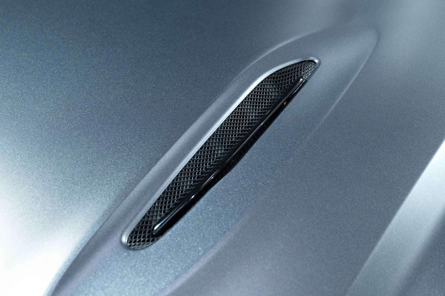 Used Aston Martin DBX 2022 for sale - 77494140: Photo 15