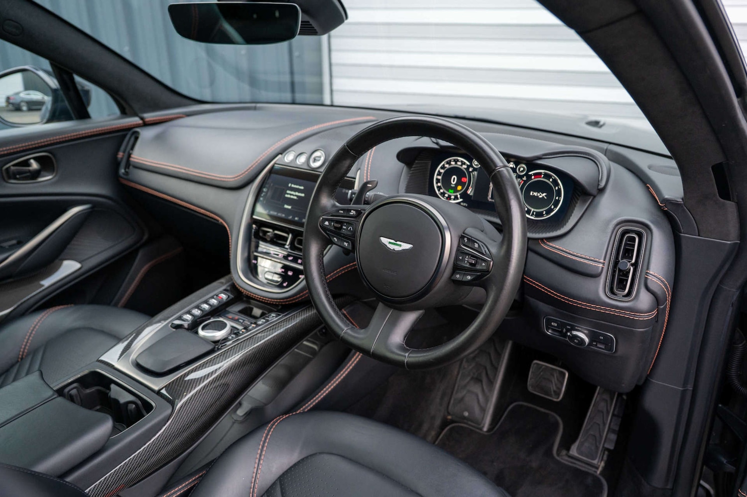 Used Aston Martin DBX 2022 for sale - 77494140: Photo 55