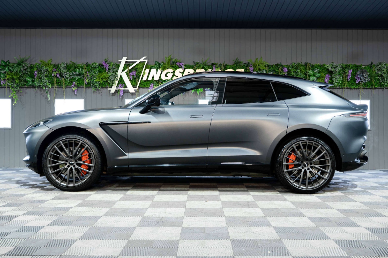 Used Aston Martin DBX 2022 for sale - 77494140: Photo 8