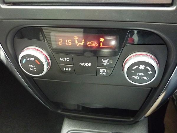 Used Suzuki SX4 2014 for sale - 76263051: Photo 14
