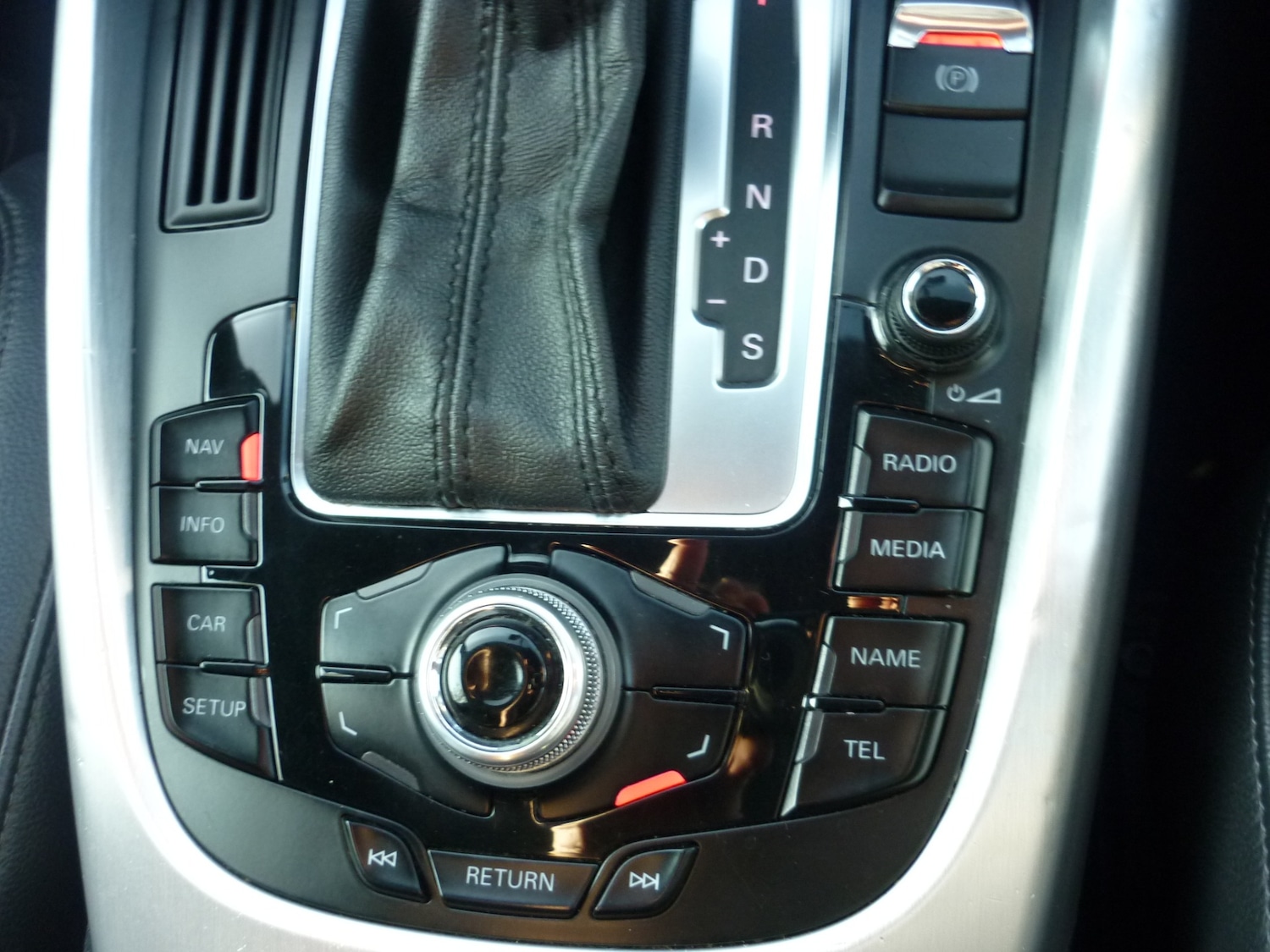 Used Audi Q5 2012 for sale - 77961308: Photo 16