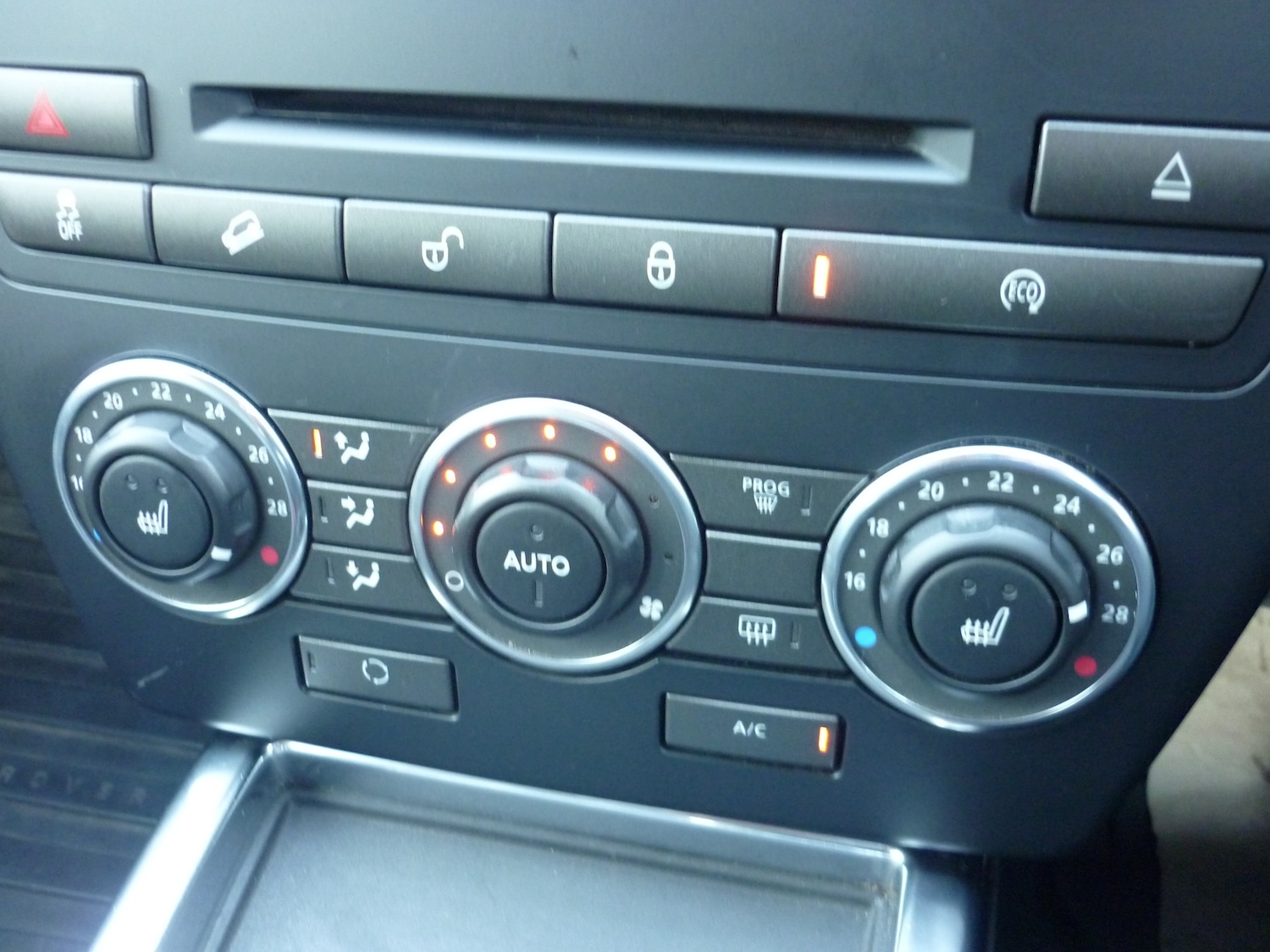 Used Land Rover Freelander 2012 for sale - 76957458: Photo 15