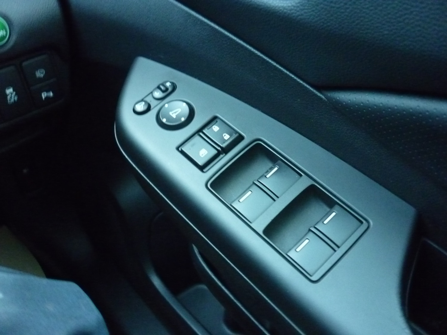 Used Honda CR-V 2013 for sale - 77487092: Photo 12