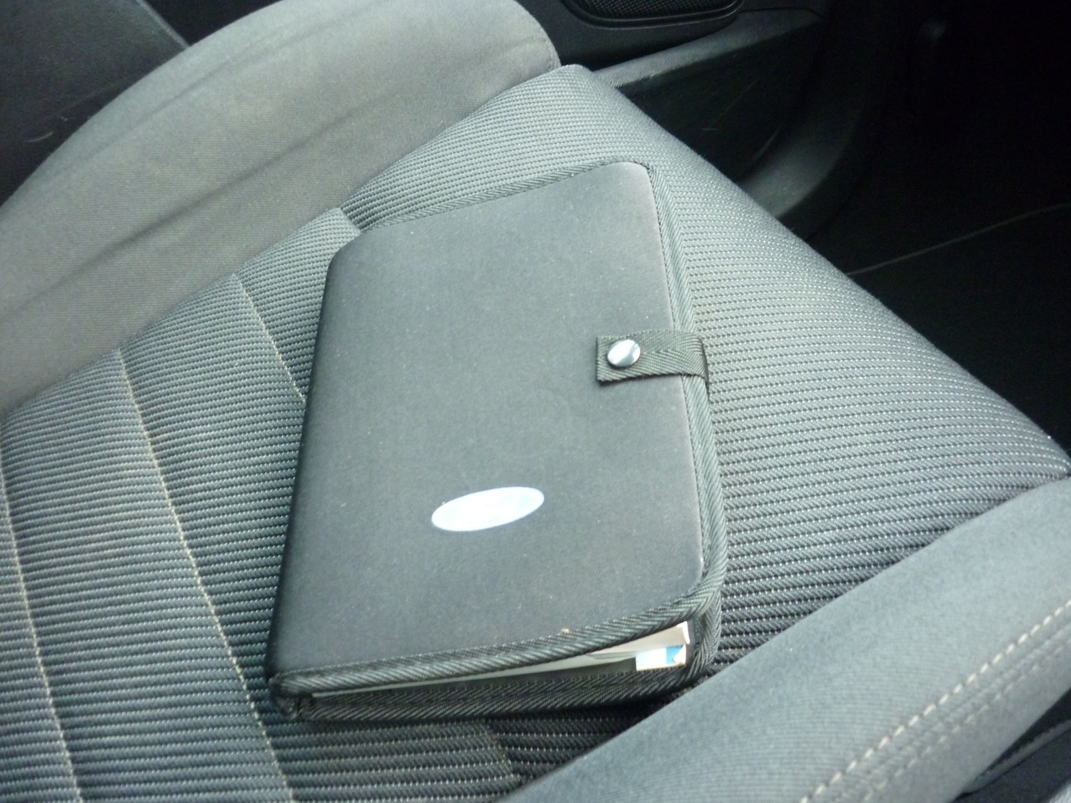 Used Ford S-Max 2010 for sale - 76951398: Photo 17