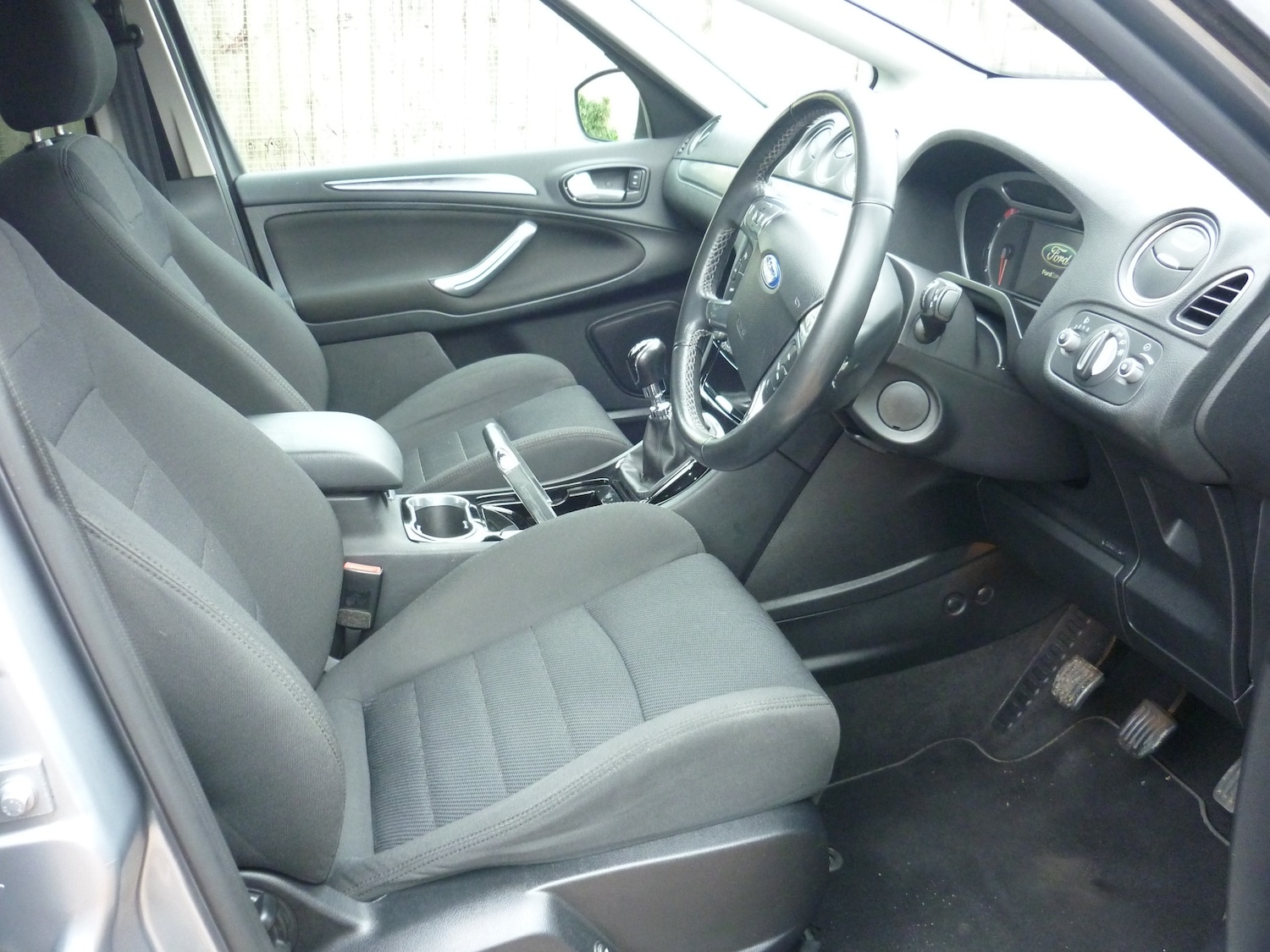 Used Ford S-Max 2010 for sale - 76951398: Photo 6