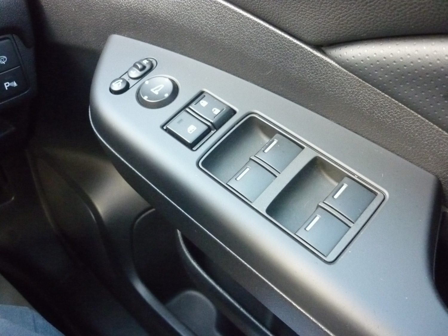 Used Honda CR-V 2014 for sale - 77561297: Photo 18