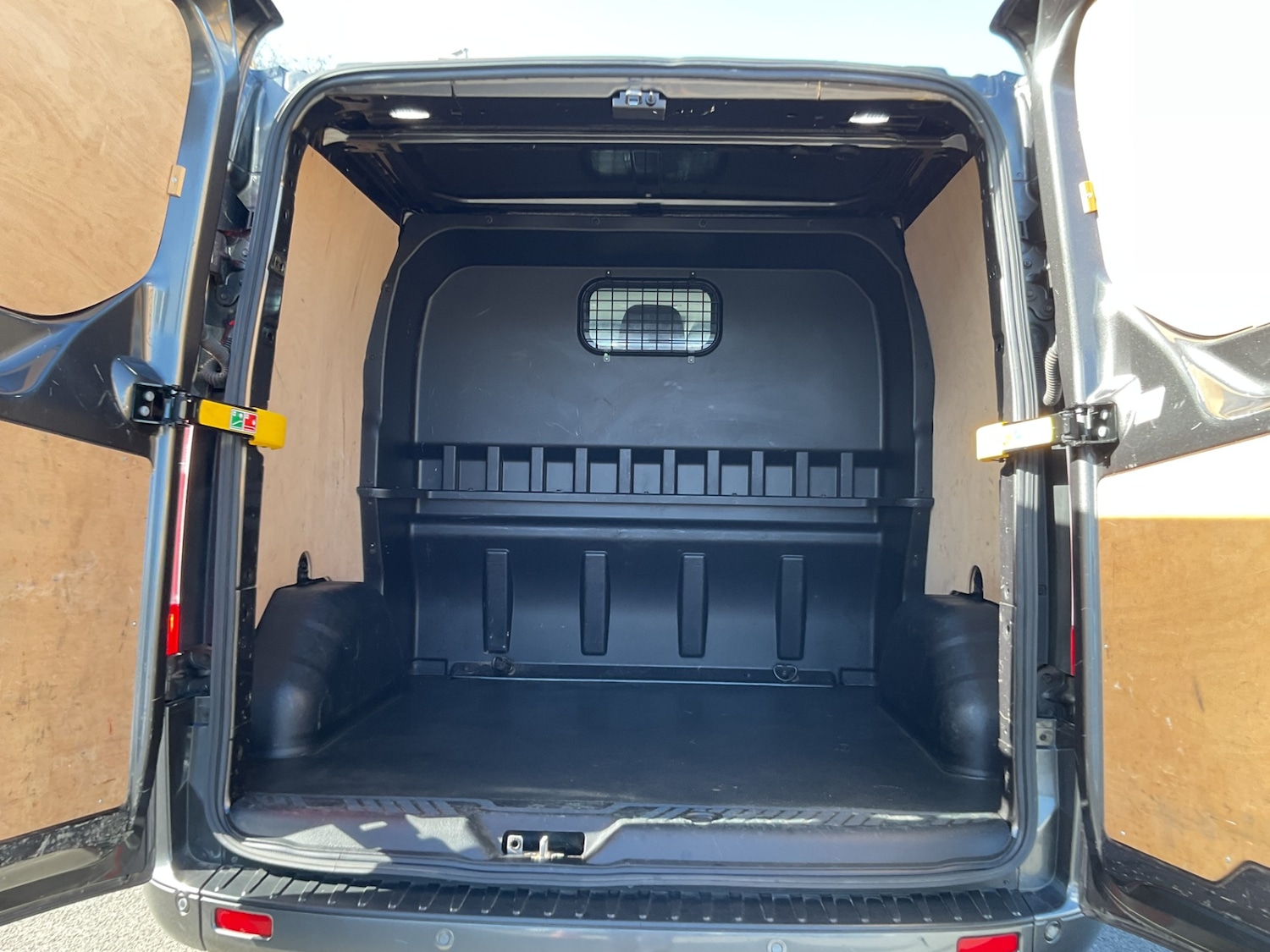 Used Ford Transit Custom 2020 for sale - 77831831: Photo 28